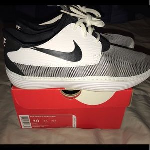 Men’s Nike Solarsoft Moccasin